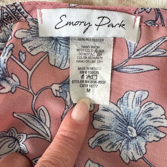 Emory Park Open Front Light Weight Kimono - Picture 3 of 4